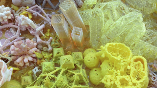 Illustration for article titled Artist “Nanofactures” Paintings Using a 3D Printer and Molecular Modelling Software